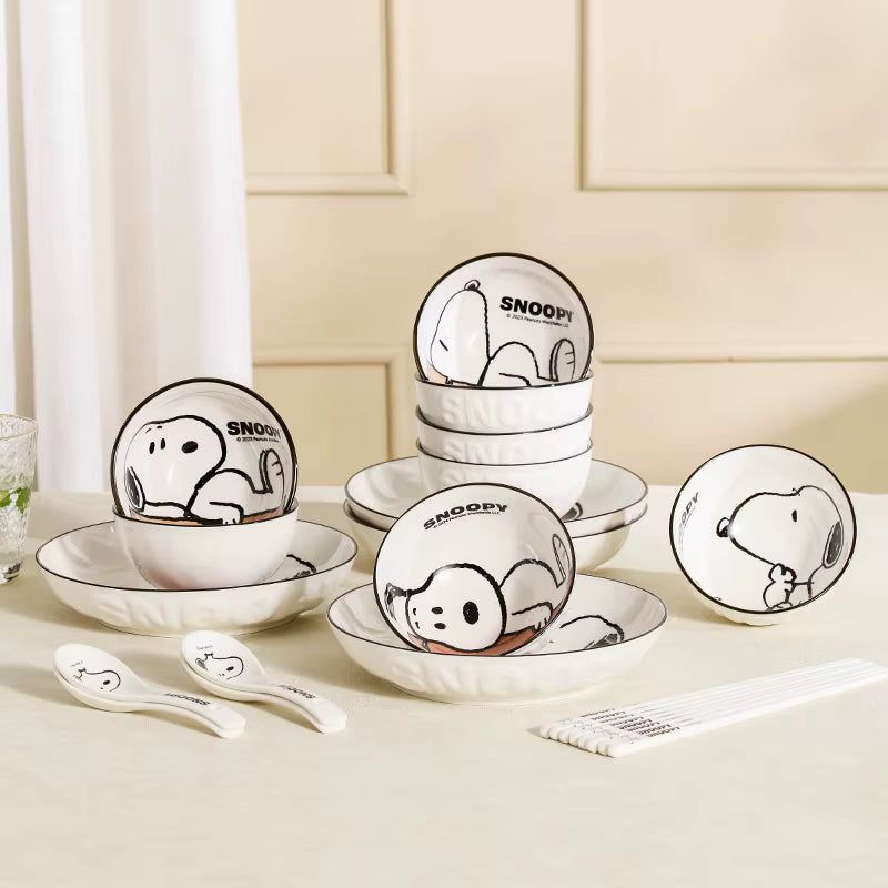 Minimal Character Tableware Set