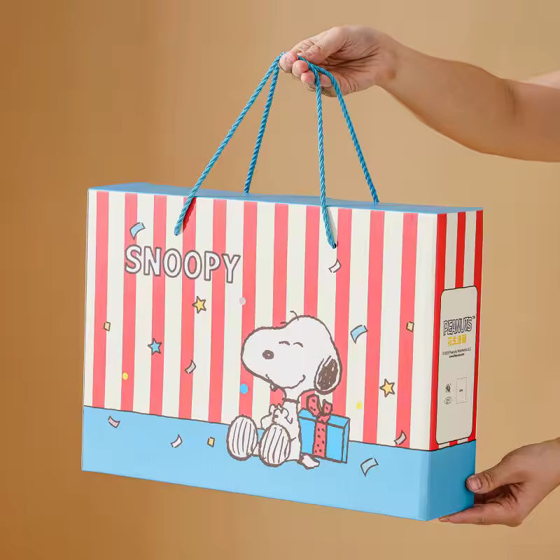 Classic Stripe 4-Piece Tableware Set