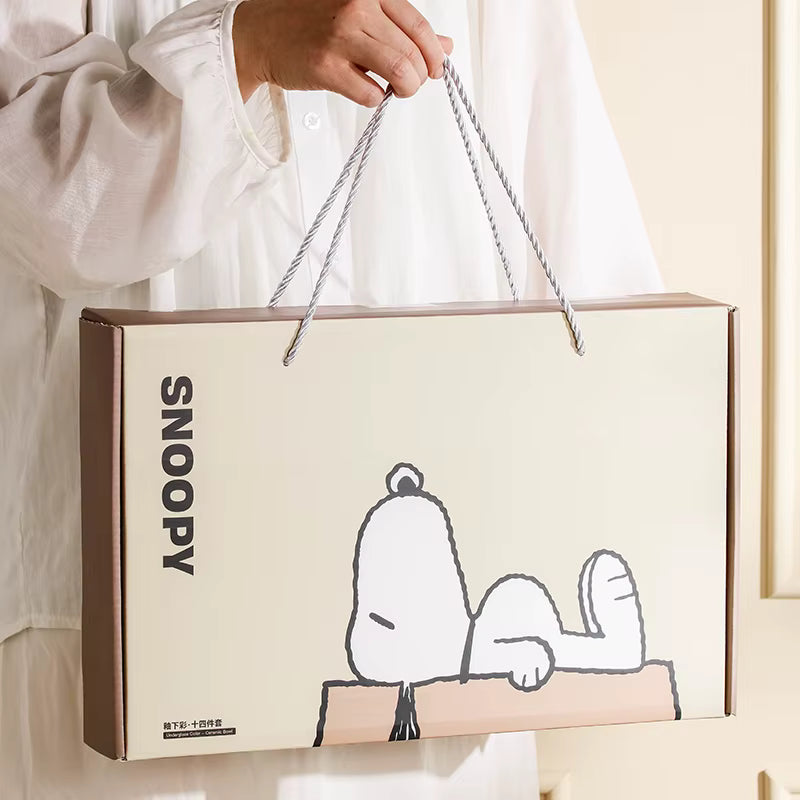 Minimal Character Tableware Set